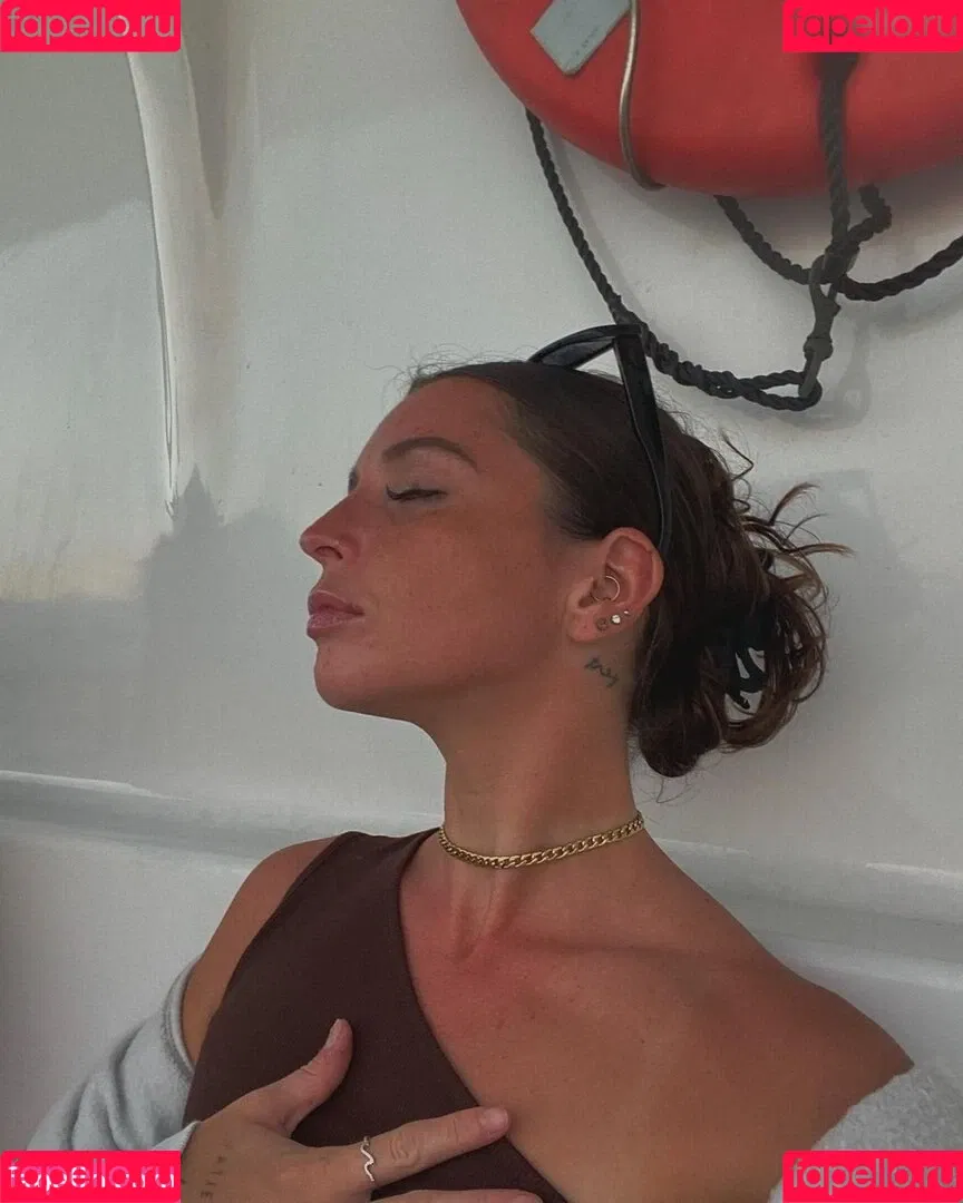 Ashley Aoky Onlyfans Photo Gallery 