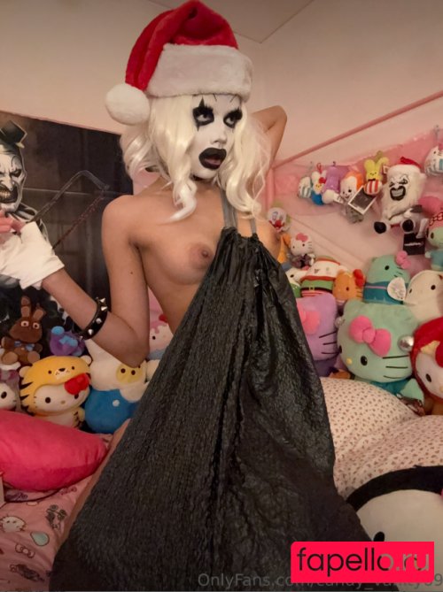 Candy_Vanity69 Nude Onlyfans Photo 25