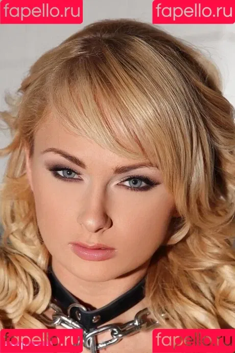 Ivana Sugar Onlyfans Photo Gallery 