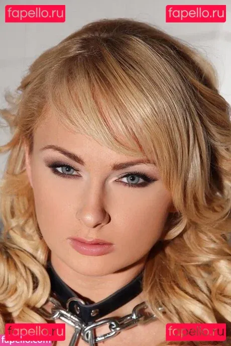 Ivana Sugar Onlyfans Photo Gallery 