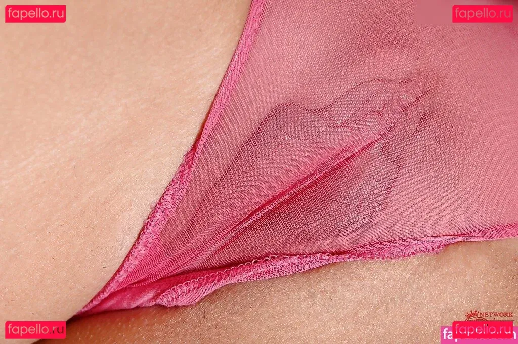 Ivana Sugar Onlyfans Photo Gallery 