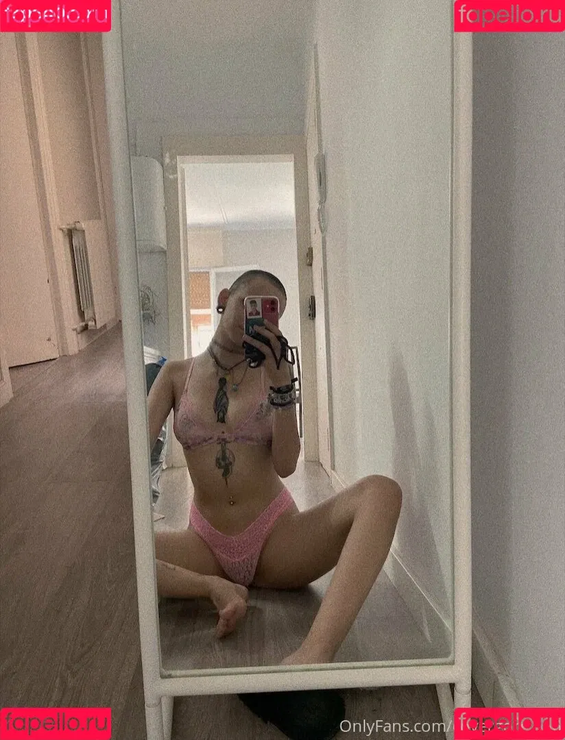 covergore.666 Onlyfans Photo Gallery 