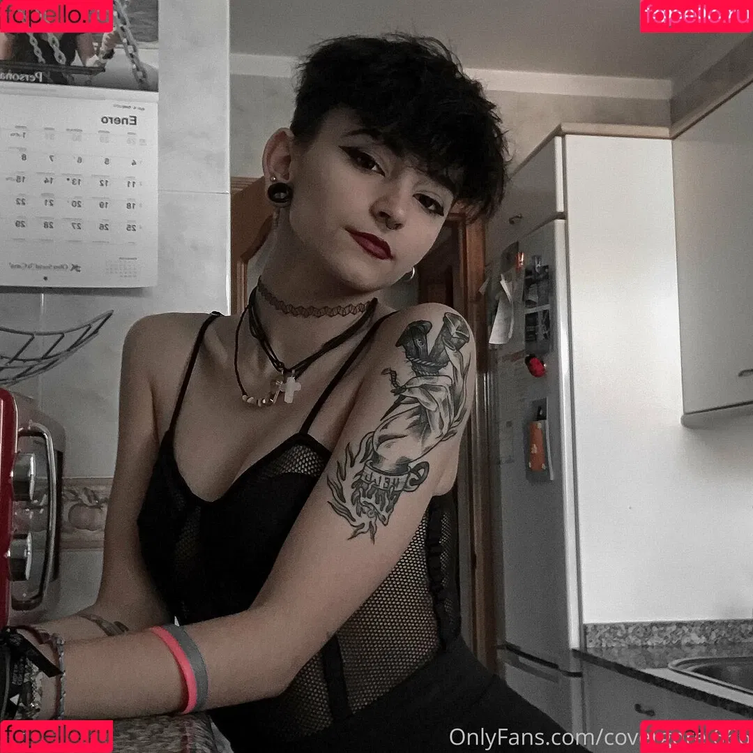 covergore.666 Onlyfans Photo Gallery 