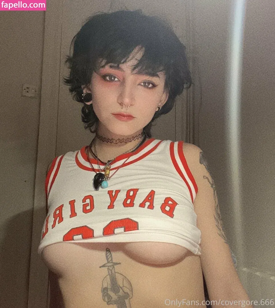 covergore.666 Onlyfans Photo Gallery 