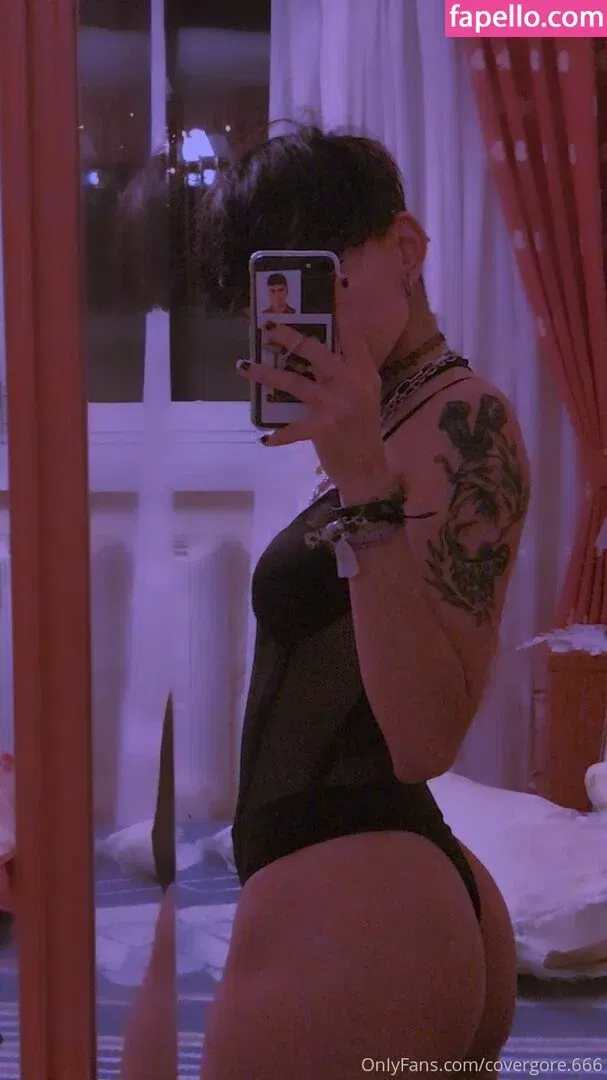 covergore.666 Onlyfans Photo Gallery 