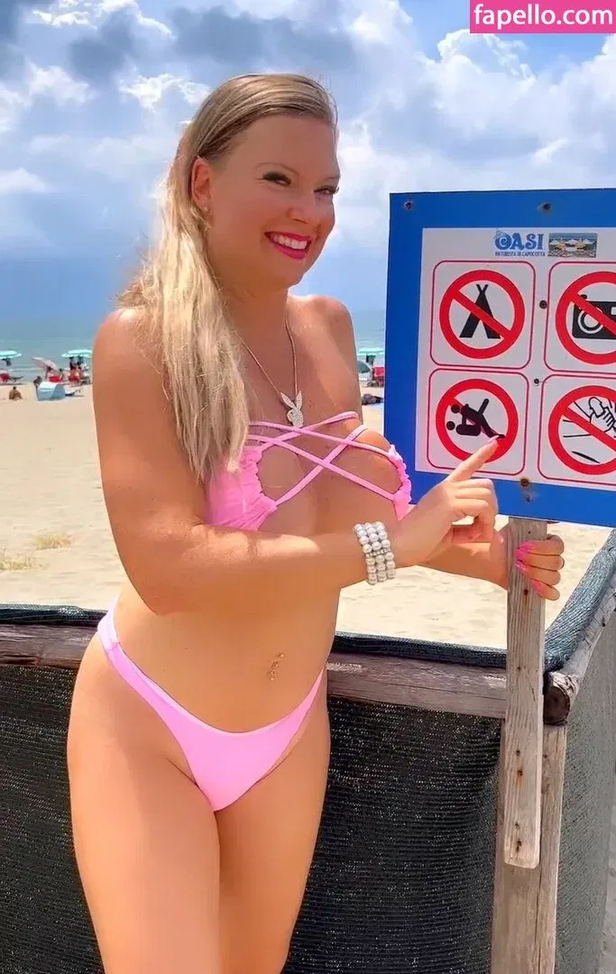 Lenushka Onlyfans Photo Gallery 