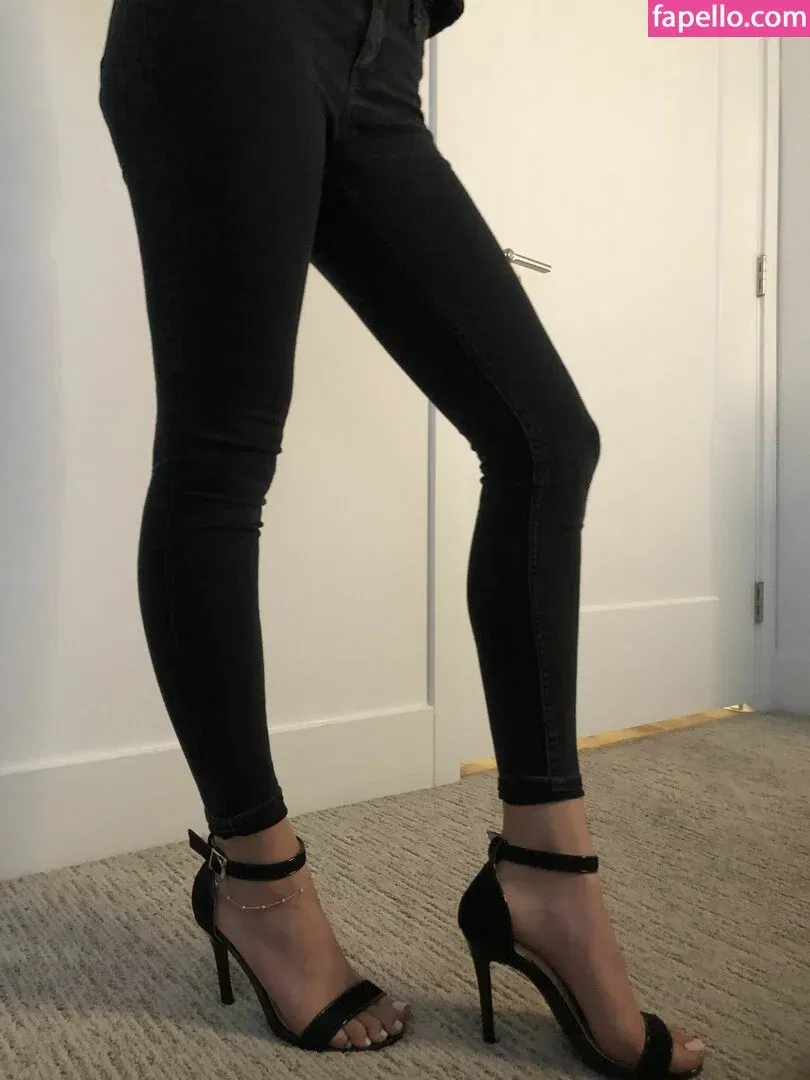 Neon_cxxple Onlyfans Photo Gallery 