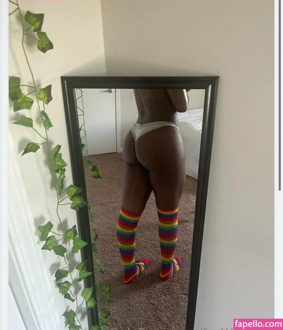 fruttieloom Onlyfans Photo Gallery 