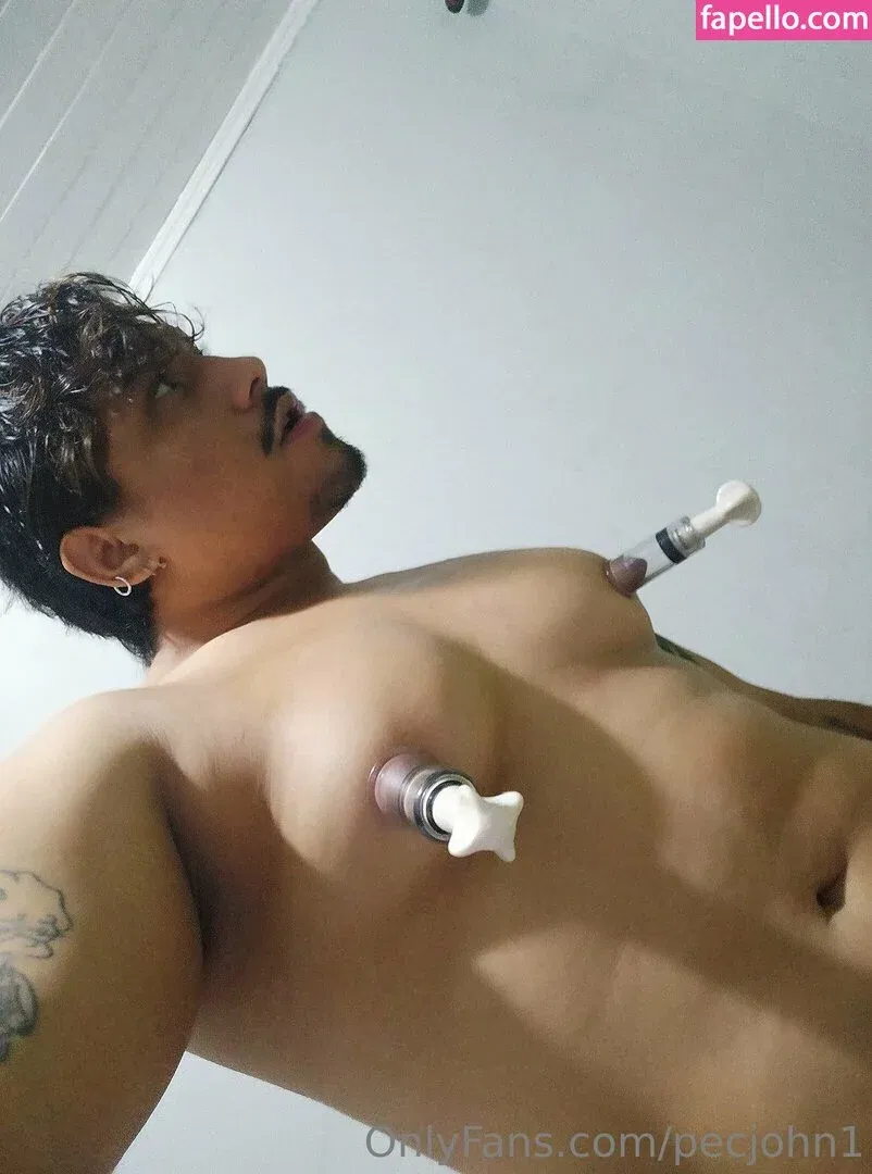 pecjohn1 Onlyfans Photo Gallery 