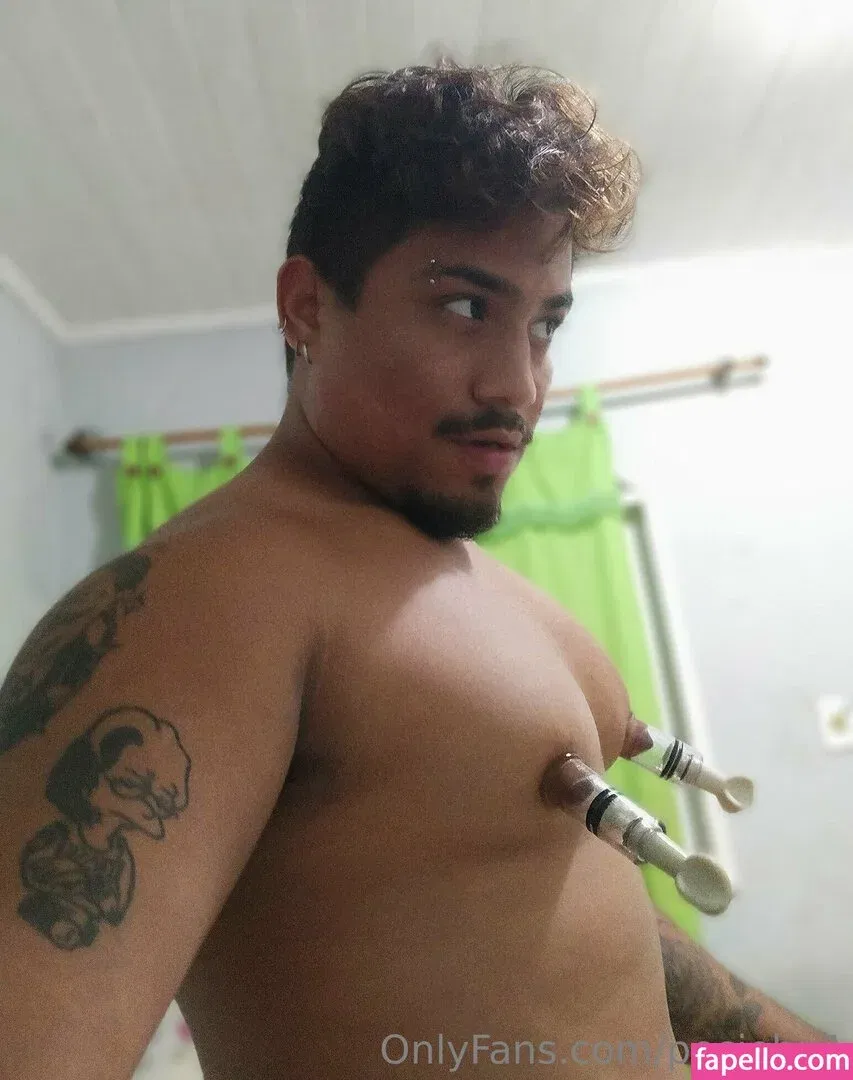 pecjohn1 Onlyfans Photo Gallery 