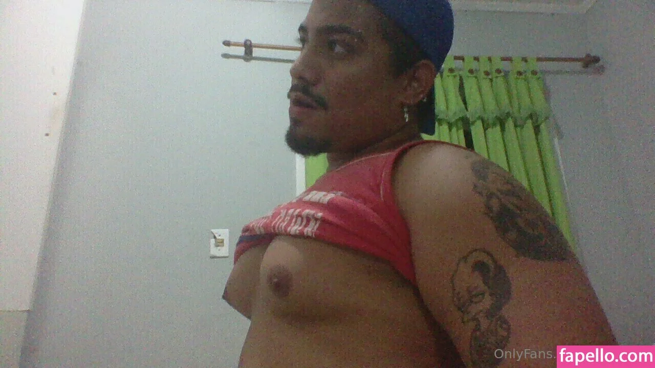 pecjohn1 Onlyfans Photo Gallery 