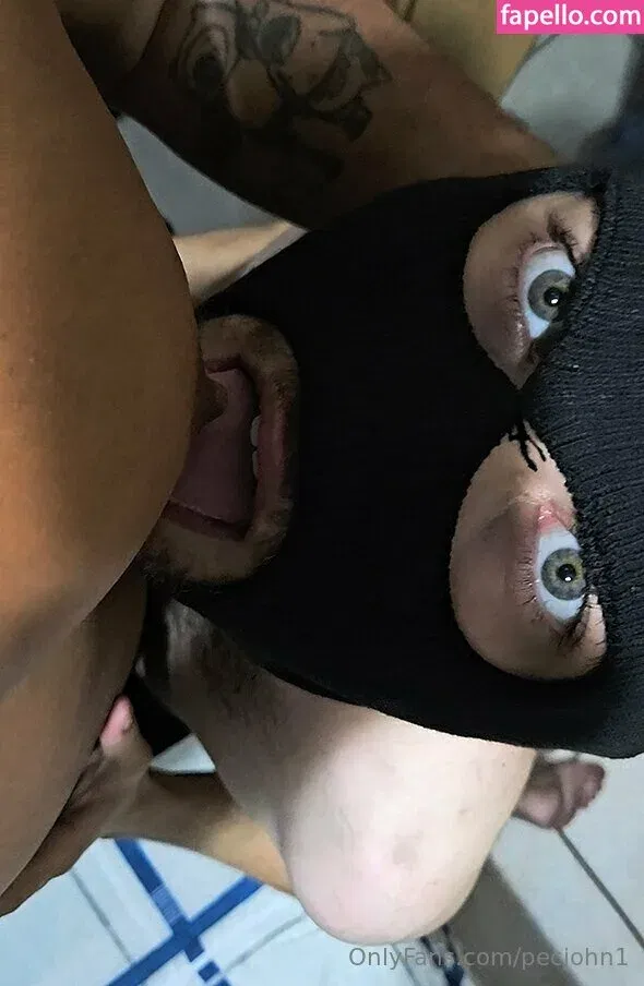 pecjohn1 Onlyfans Photo Gallery 