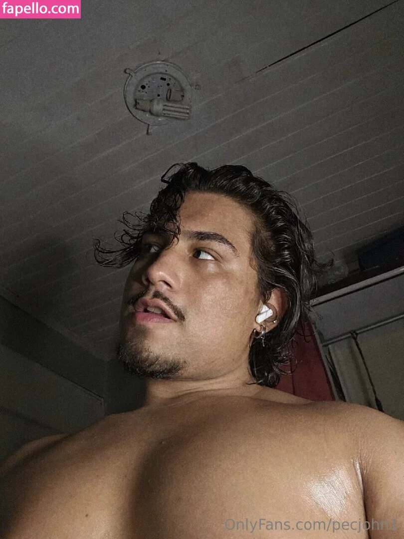 pecjohn1 Onlyfans Photo Gallery 