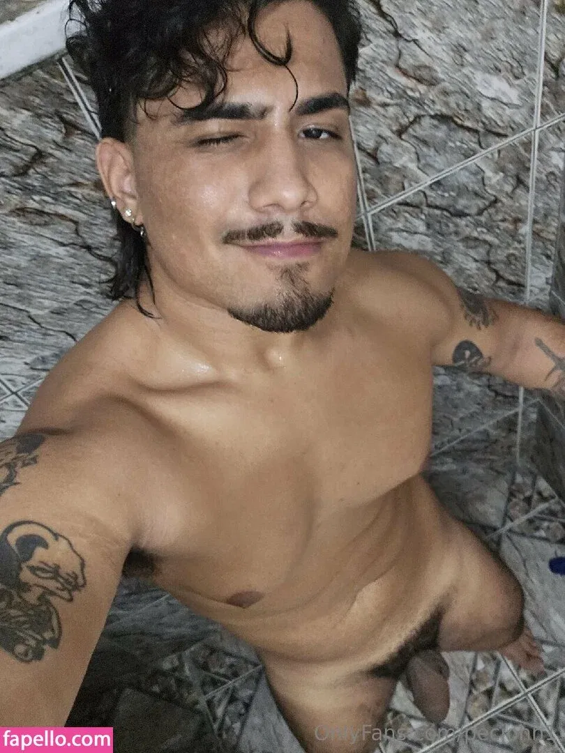 pecjohn1 Onlyfans Photo Gallery 