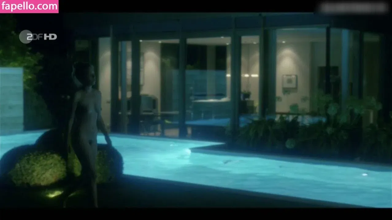 Jasna Fritzi Bauer Onlyfans Photo Gallery 