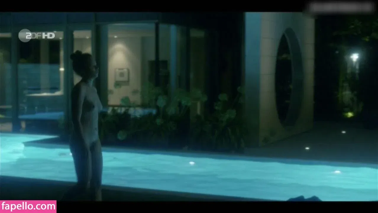 Jasna Fritzi Bauer Onlyfans Photo Gallery 