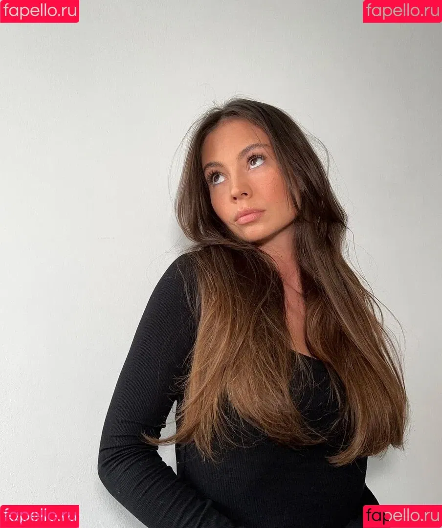 Celina Schacht Onlyfans Photo Gallery 