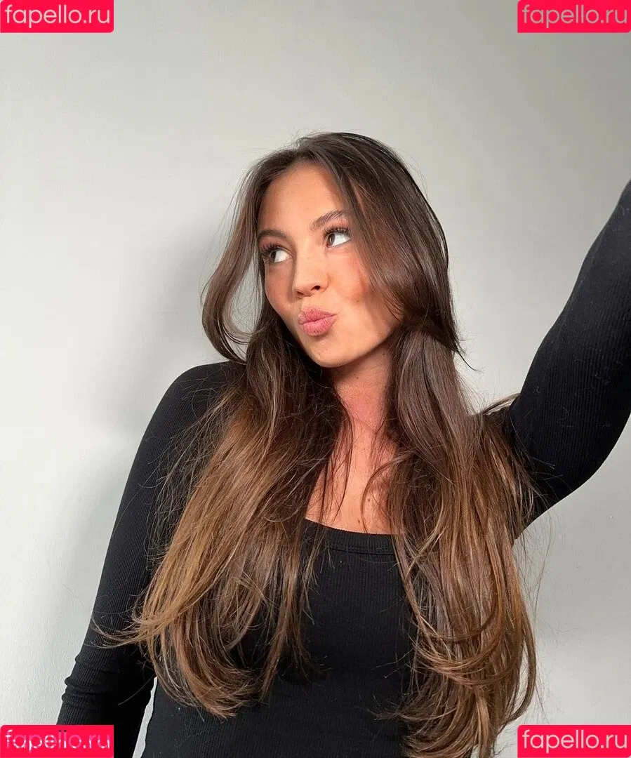 Celina Schacht Onlyfans Photo Gallery 