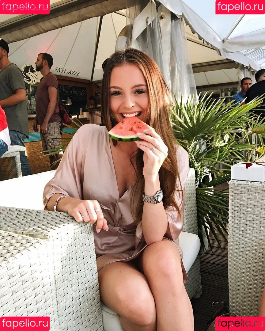 Celina Schacht Onlyfans Photo Gallery 