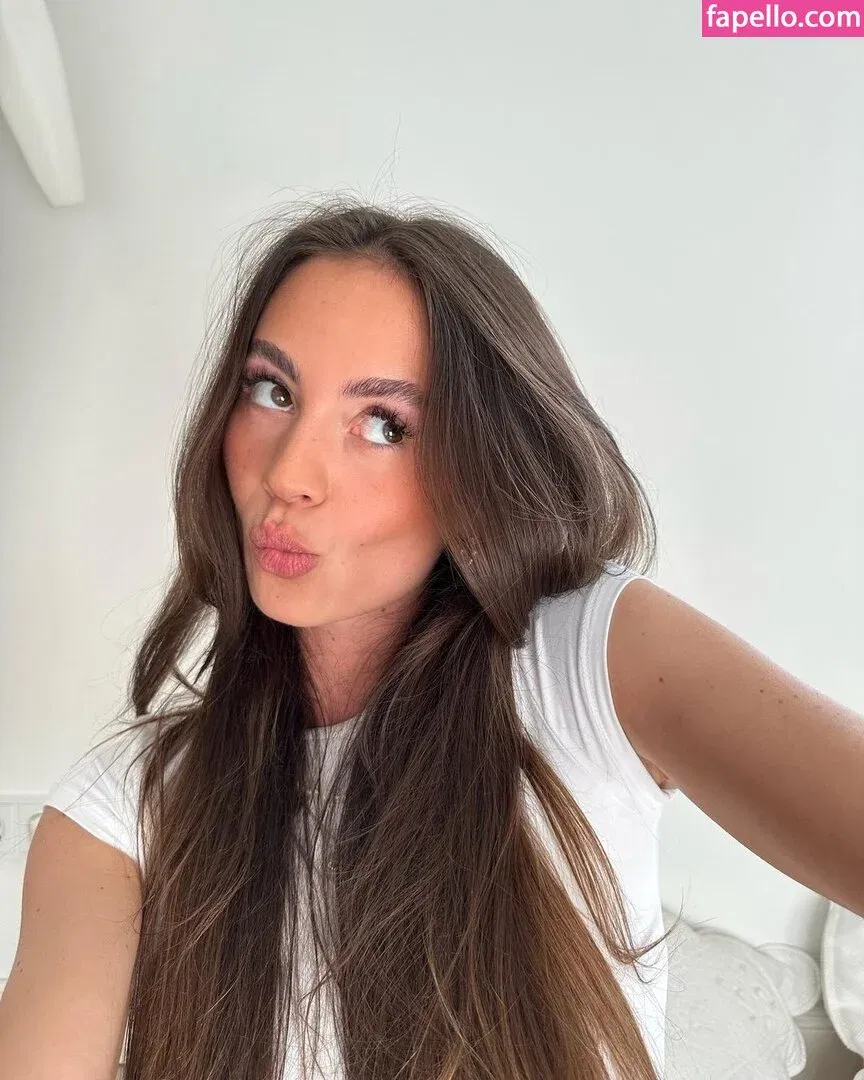 Celina Schacht Onlyfans Photo Gallery 