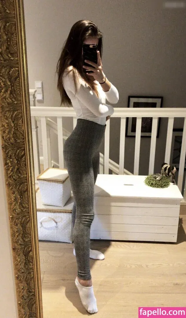 Celina Schacht Onlyfans Photo Gallery 