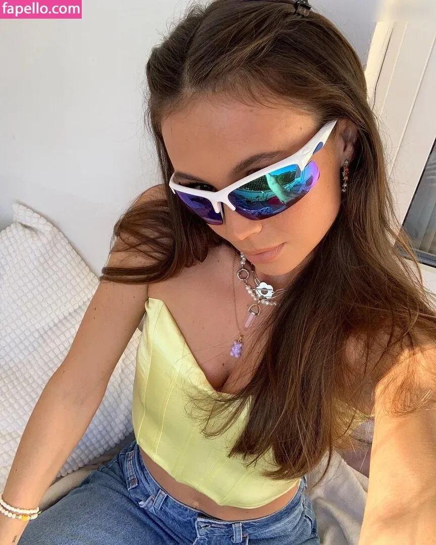 Celina Schacht Onlyfans Photo Gallery 