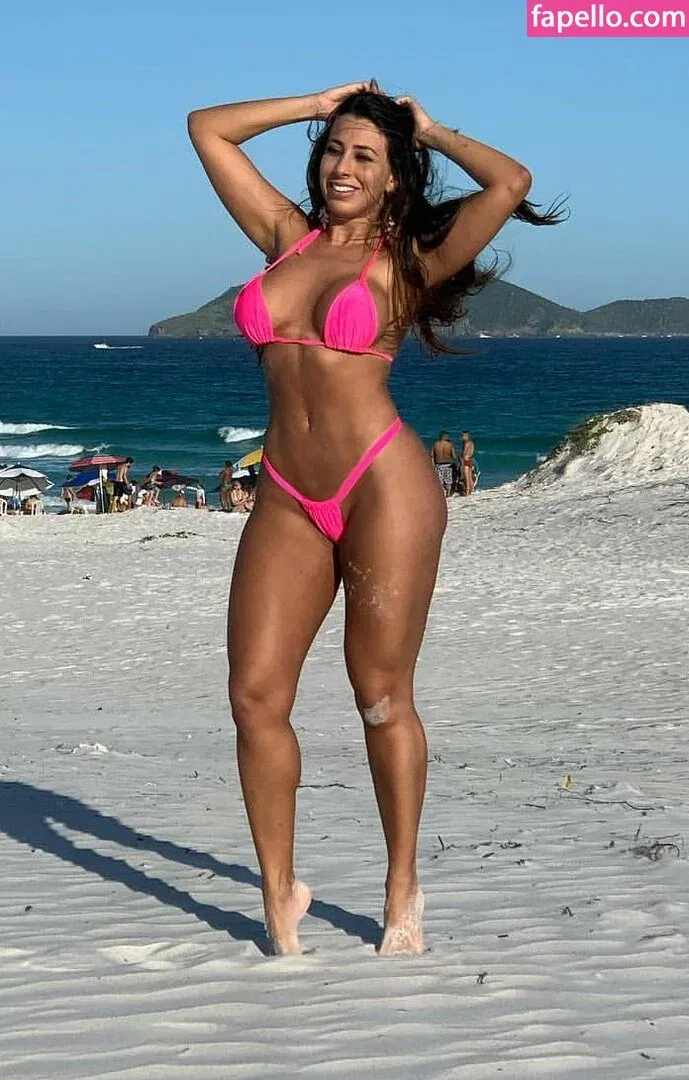 Thais Eid Onlyfans Photo Gallery 