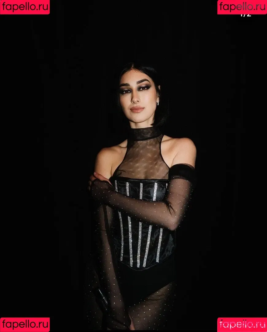 Elif Onlyfans Photo Gallery 