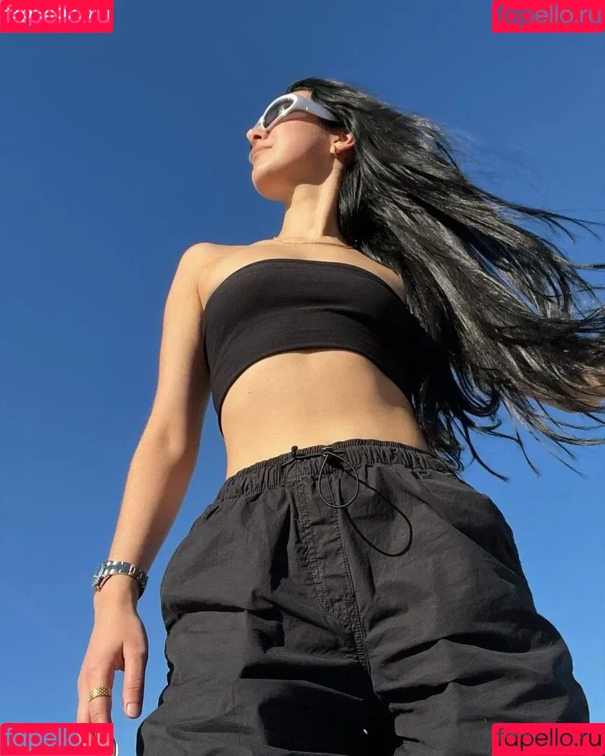 Elif Onlyfans Photo Gallery 