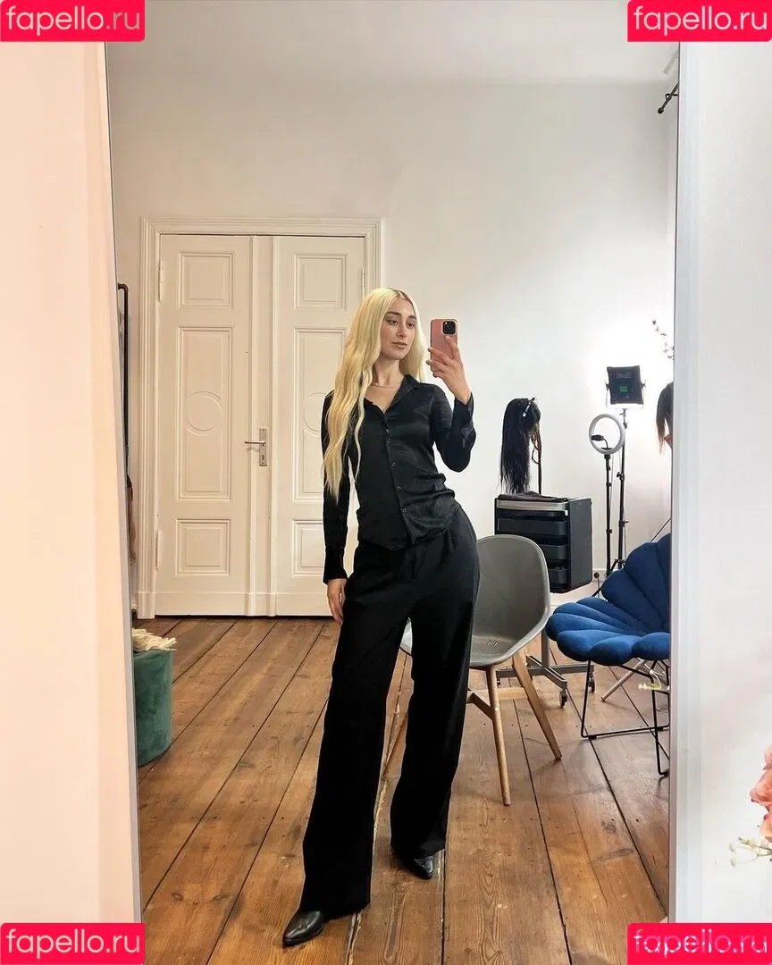 Elif Onlyfans Photo Gallery 