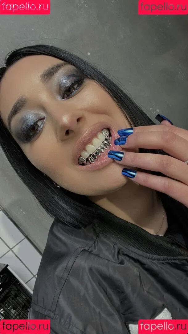Elif Onlyfans Photo Gallery 