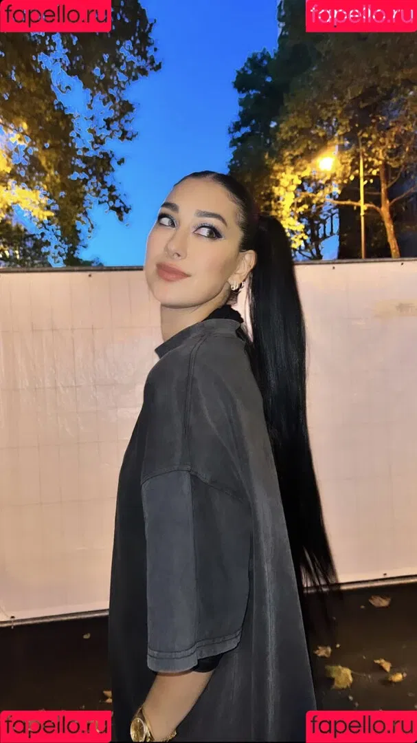 Elif Onlyfans Photo Gallery 