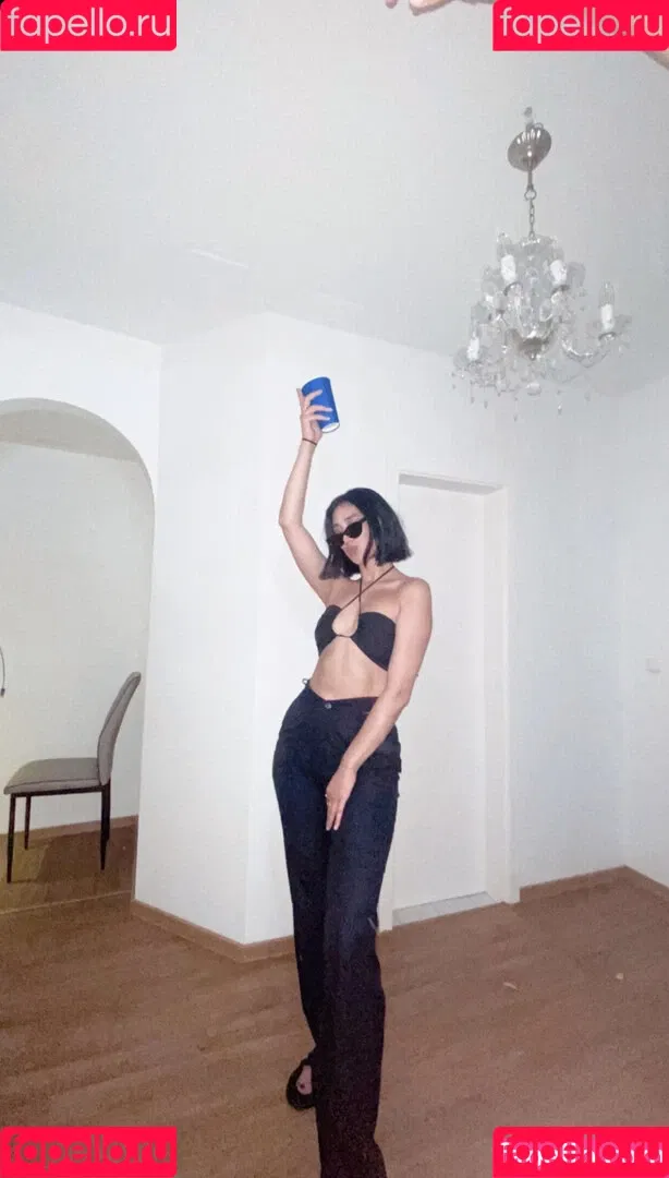 Elif Onlyfans Photo Gallery 