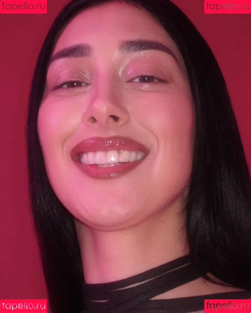 Elif Onlyfans Photo Gallery 