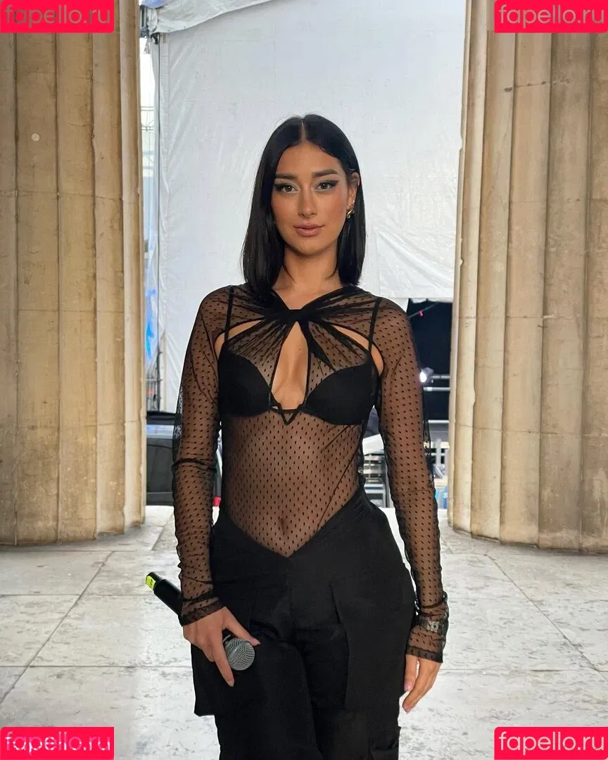 Elif Onlyfans Photo Gallery 
