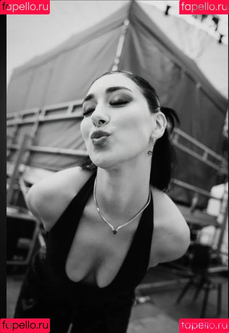 Elif Onlyfans Photo Gallery 