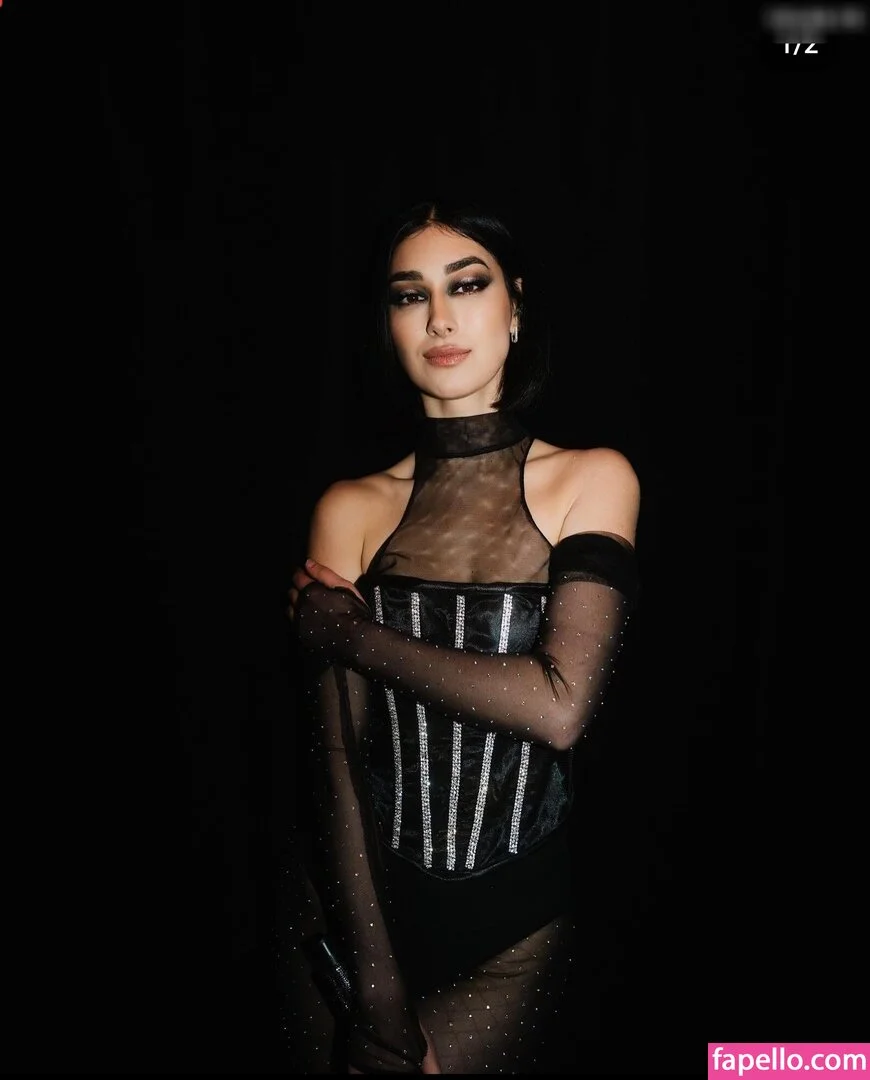 Elif Onlyfans Photo Gallery 