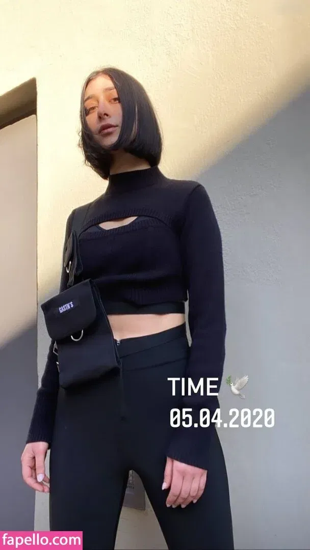 Elif Onlyfans Photo Gallery 