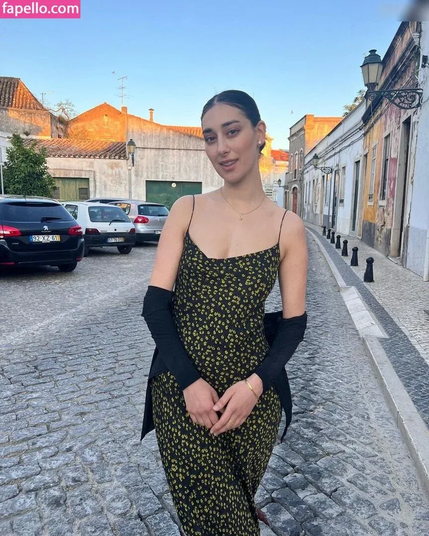 Elif Onlyfans Photo Gallery 