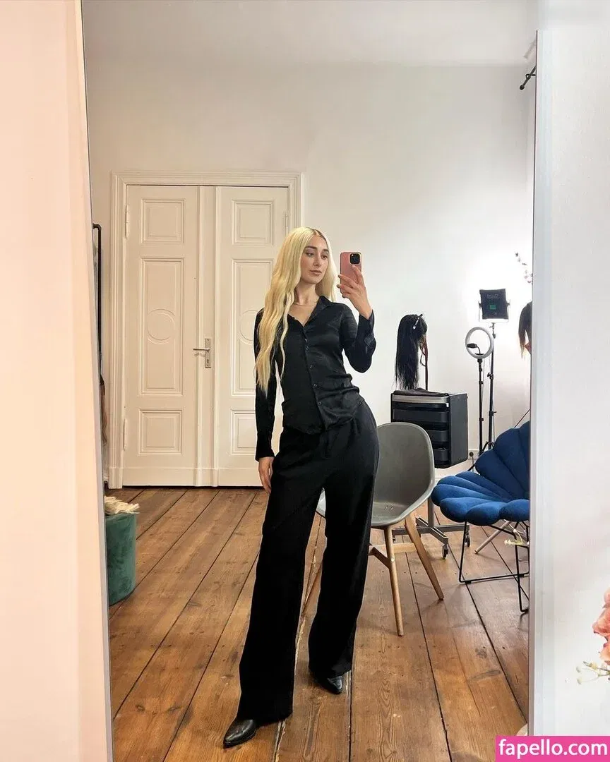 Elif Onlyfans Photo Gallery 