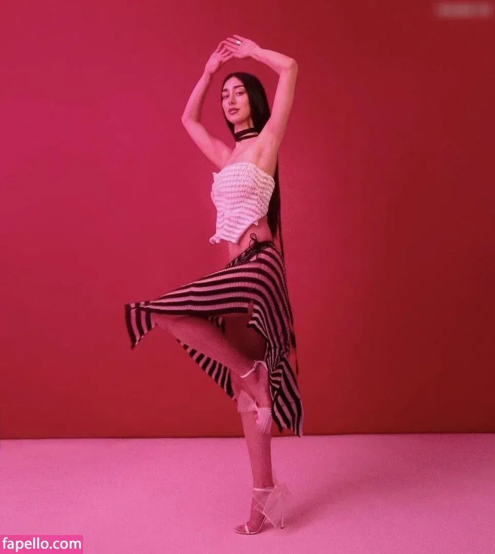 Elif Onlyfans Photo Gallery 