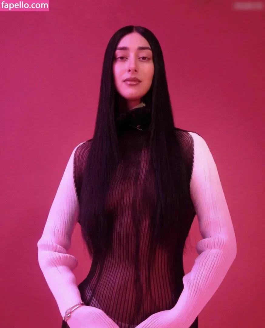 Elif Onlyfans Photo Gallery 