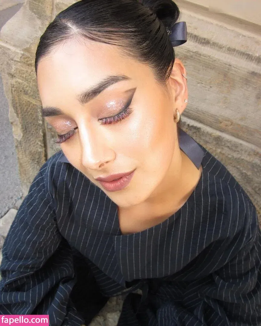 Elif Onlyfans Photo Gallery 