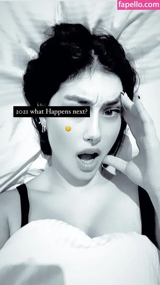 Elif Onlyfans Photo Gallery 