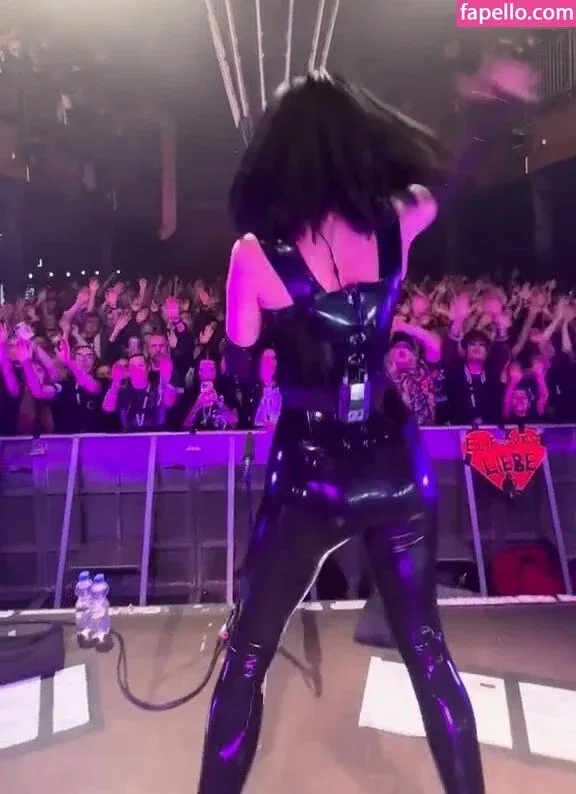 Elif Onlyfans Photo Gallery 