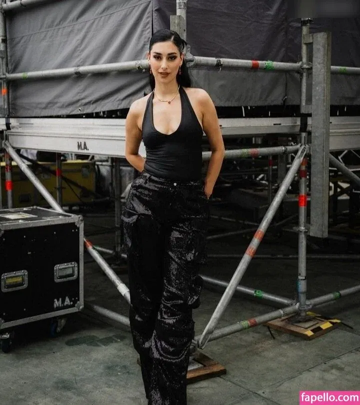 Elif Onlyfans Photo Gallery 