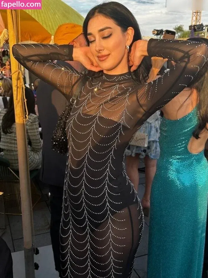 Elif Onlyfans Photo Gallery 