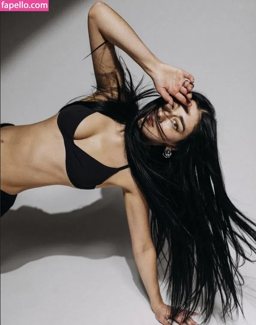 Elif Onlyfans Photo Gallery 