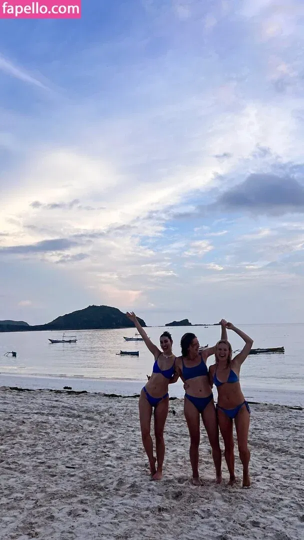 Elif Onlyfans Photo Gallery 