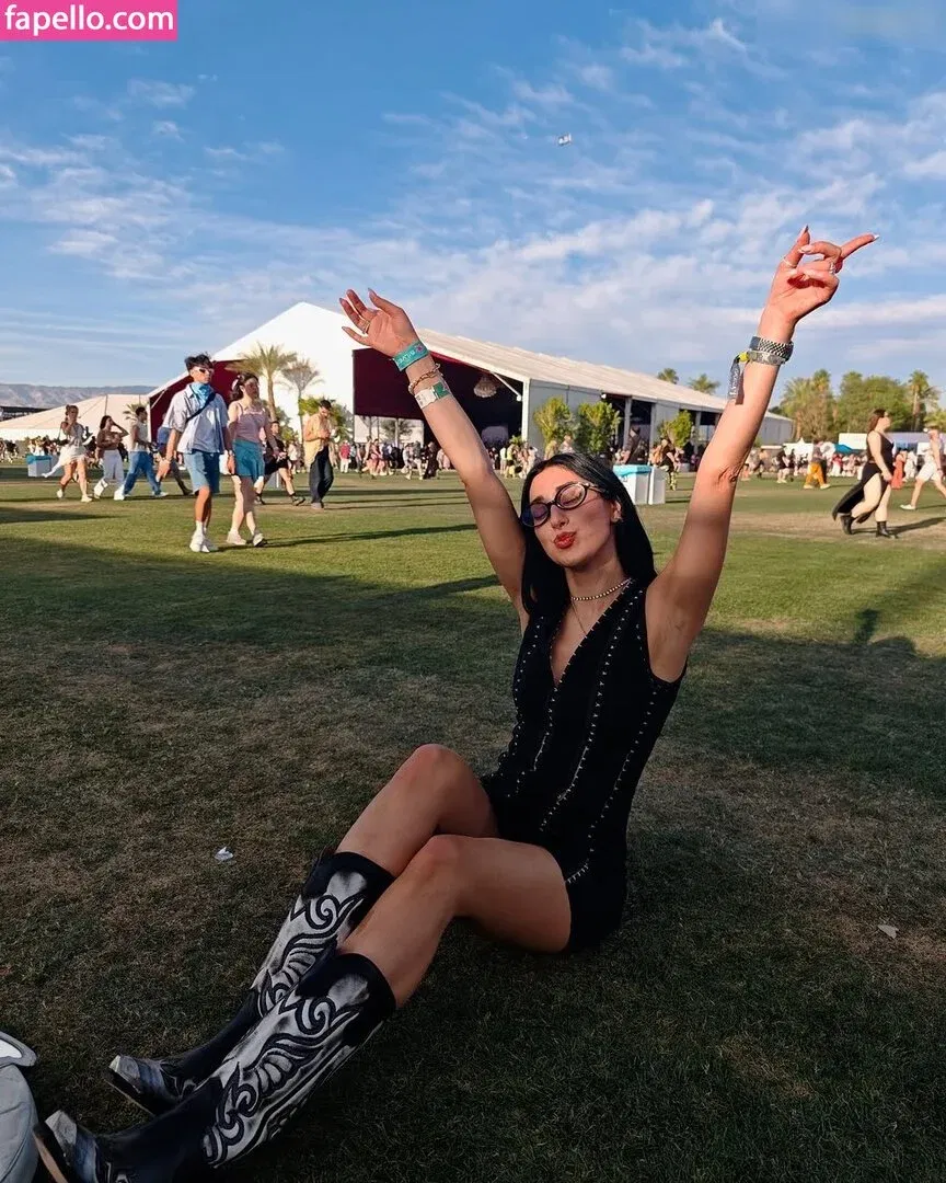 Elif Onlyfans Photo Gallery 